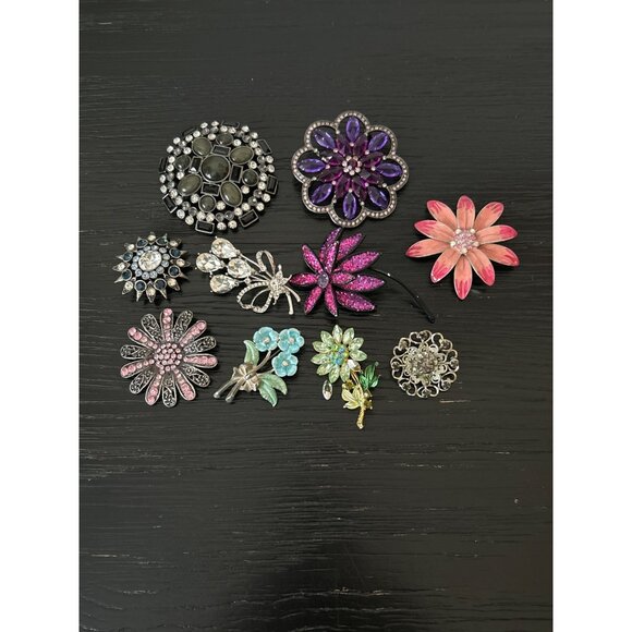 Lot of 10 Vintage/Non-Vintage Brooches Mixed Floral Rhinestone Enamel Accents - Picture 1 of 11